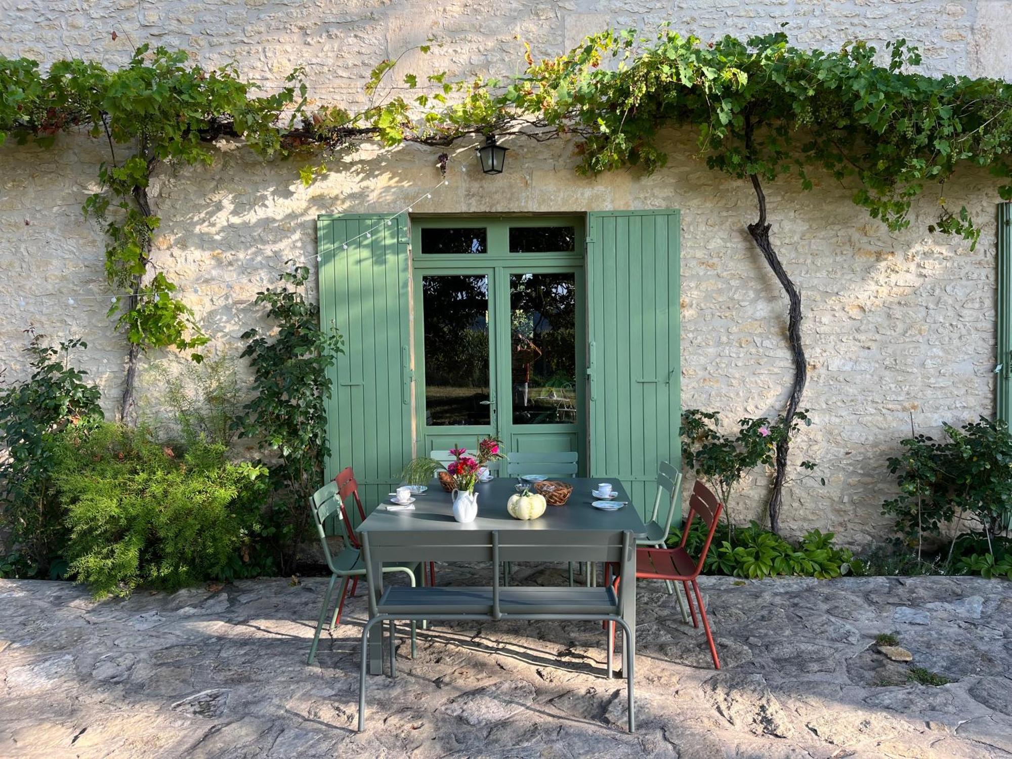 Le Clos Chalmon Chambre D'Hote Montignac-Lascaux Exterior photo